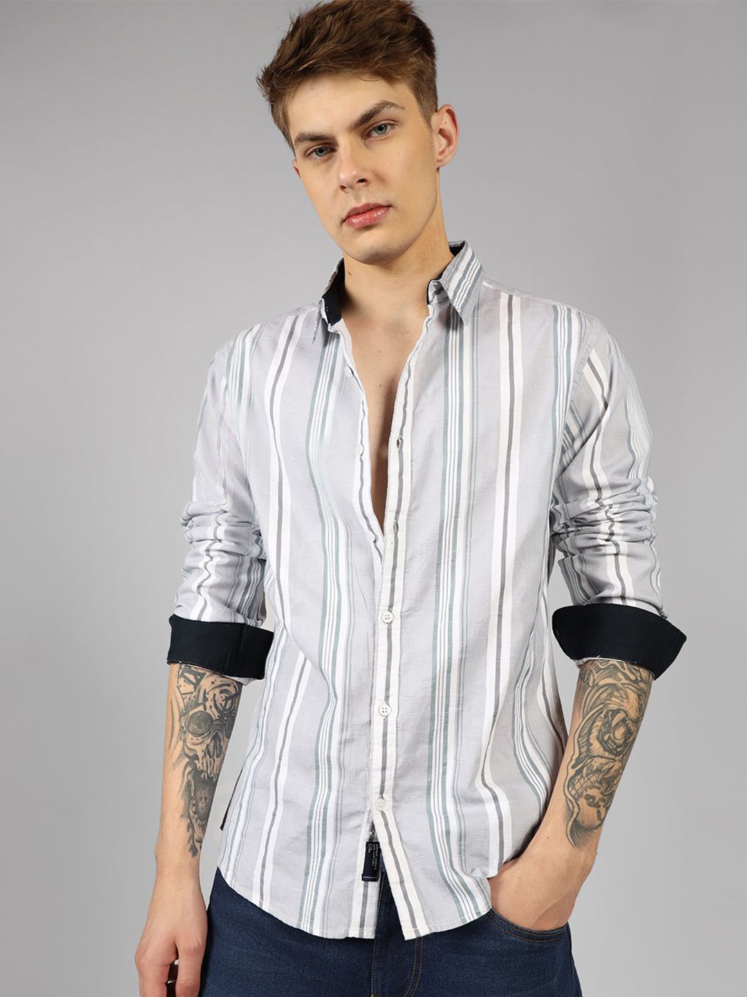 

Dennis Lingo Spread Collar Vertical Striped Textured Cotton Casual Shirt, Grey