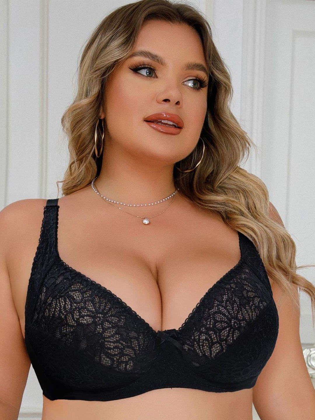 

LULU & SKY Bra Medium Coverage Non-padded, Black