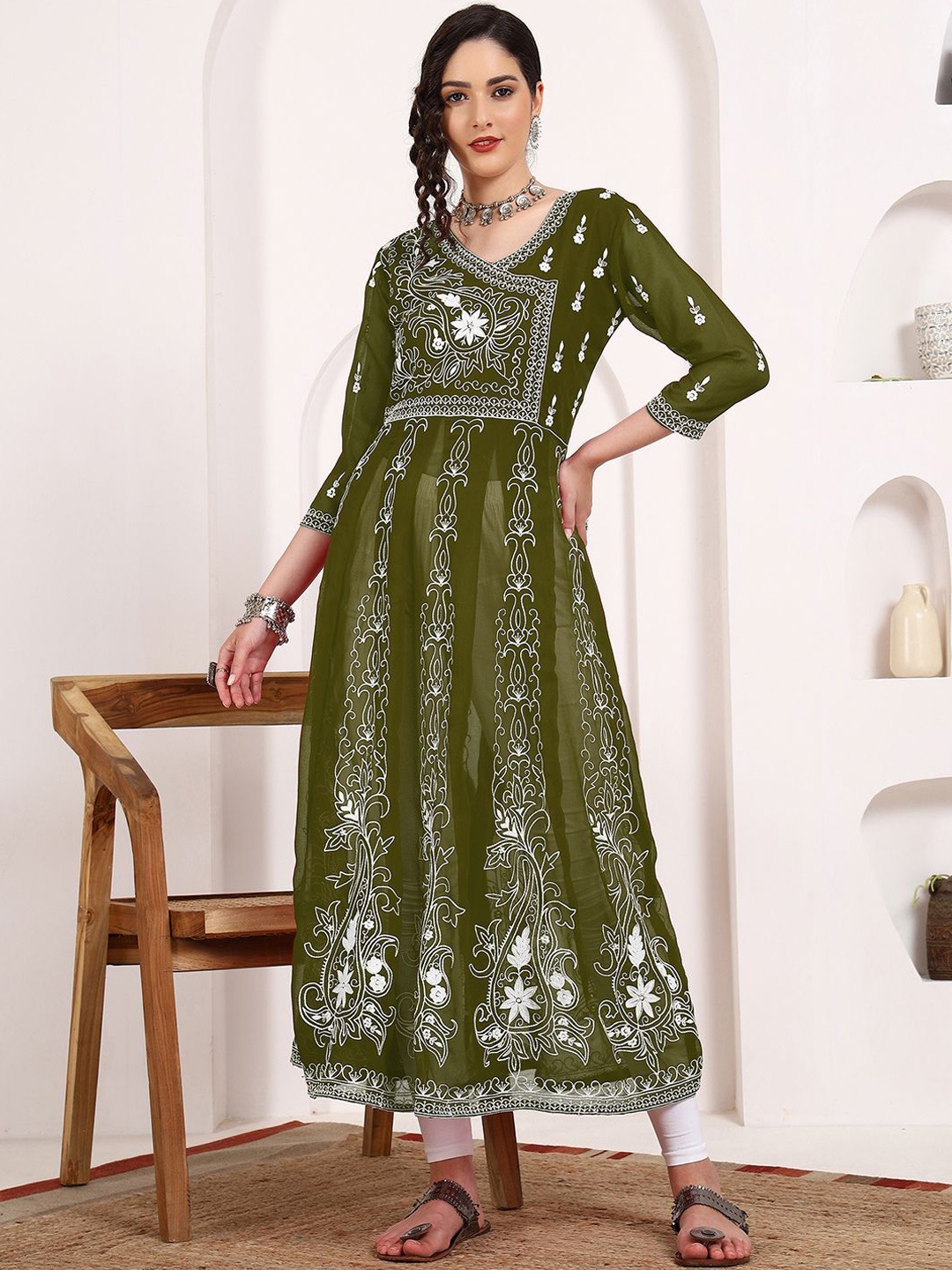 

KALINI V Neck Ethnic Motifs Chikankari Embroidery Georgette Anarkali Kurta, Green