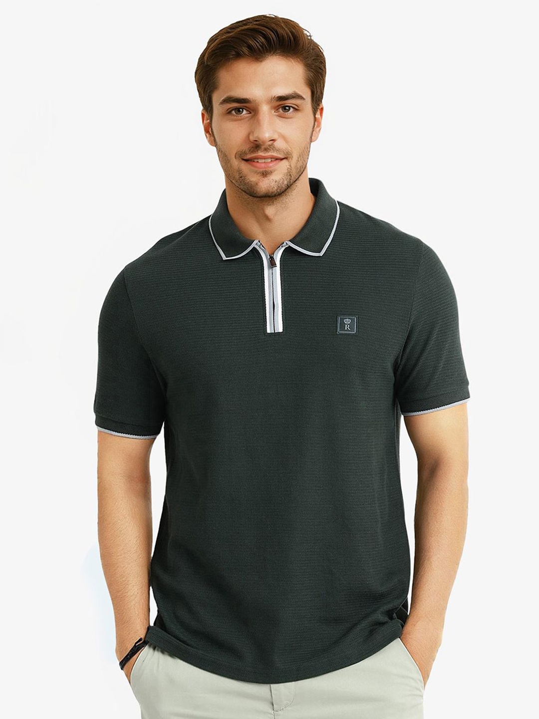 

RARE RABBIT Men Pockets T-shirt, Green