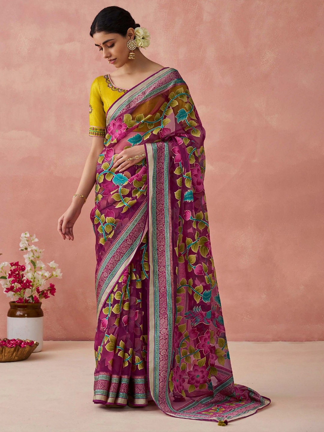 

MySilkLove Floral Zari Brasso Saree, Maroon