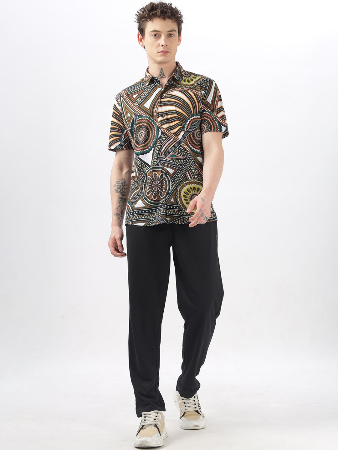 

BULLMER Geometric Printed Shirt With Pant, Green
