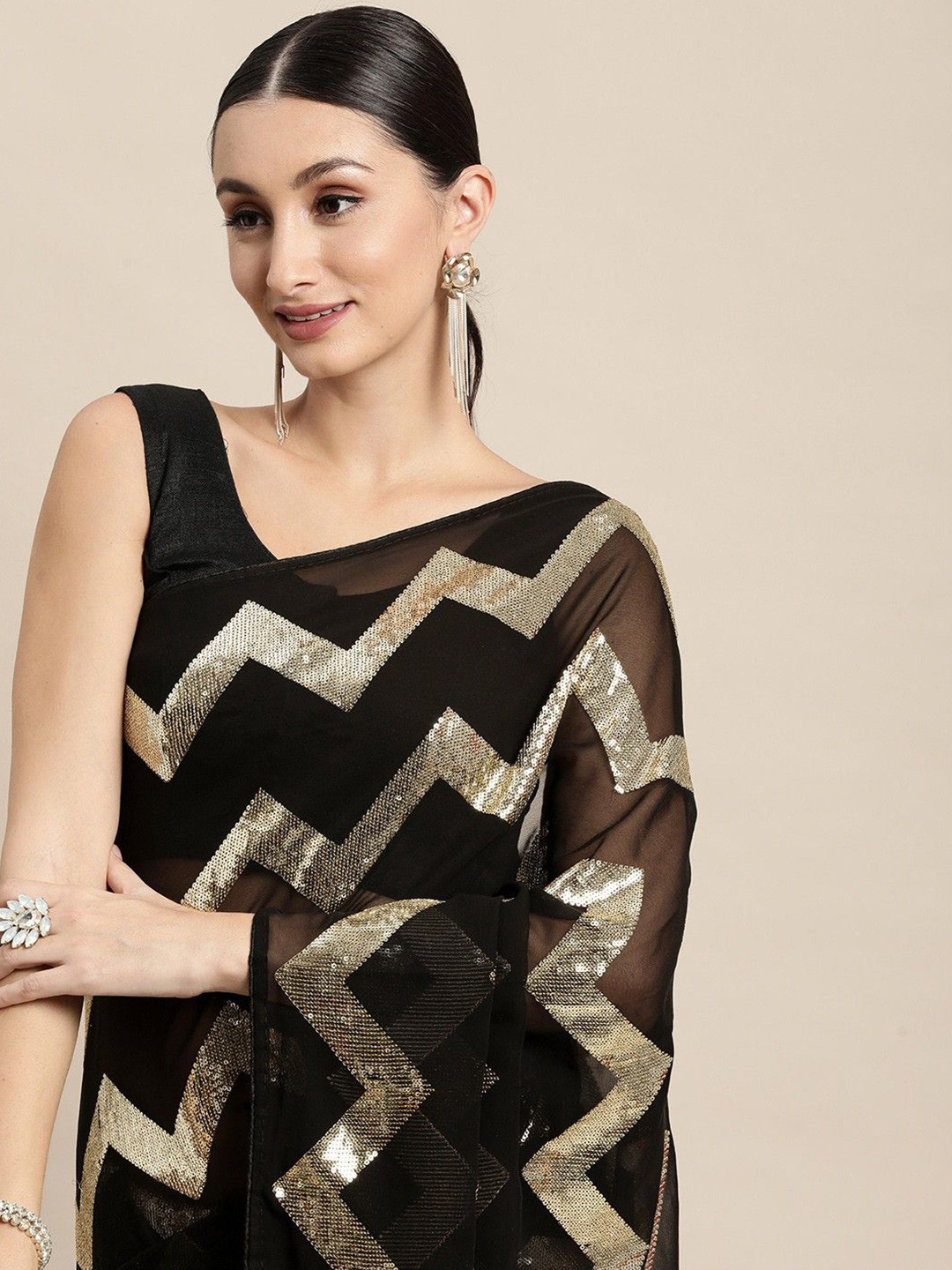 

FEBO FASHION Sequinned Poly Georgette Kasavu Saree, Black