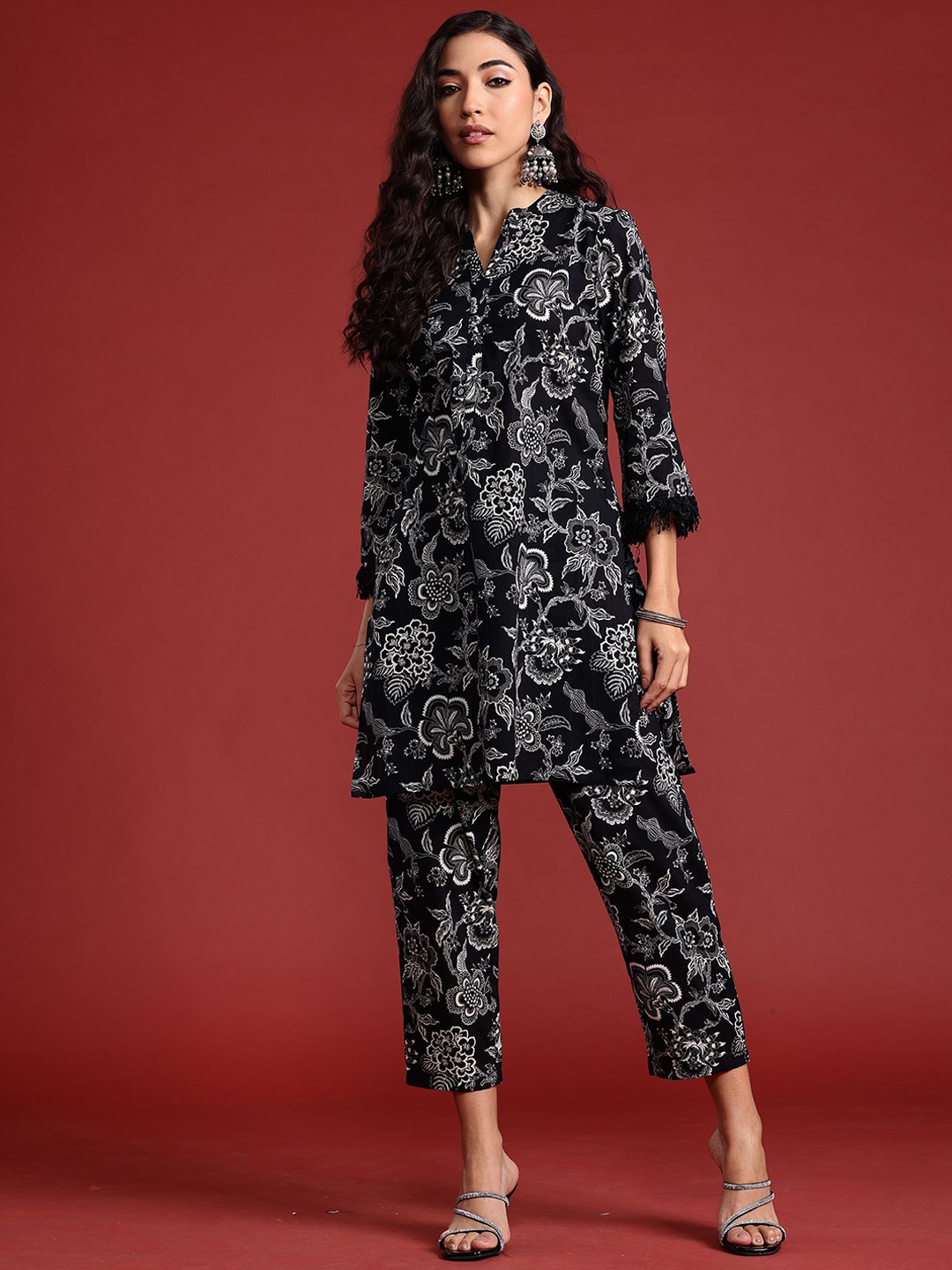 

Anouk Printed Tunic with Trouser Co-Ords, Black