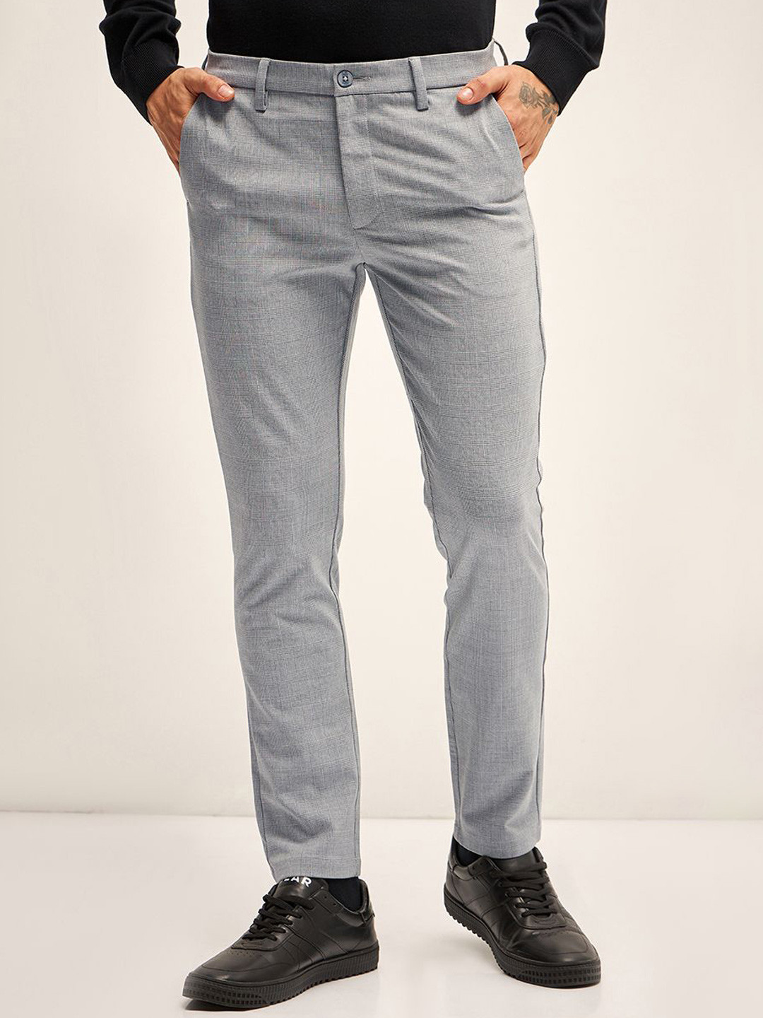

THE BEAR HOUSE Men Slim Fit Trousers, Grey