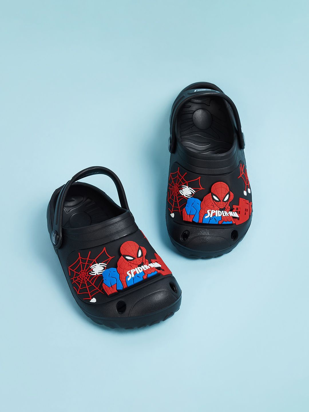 

Fame Forever by Lifestyle Boys Printed Rubber Clogs, Black