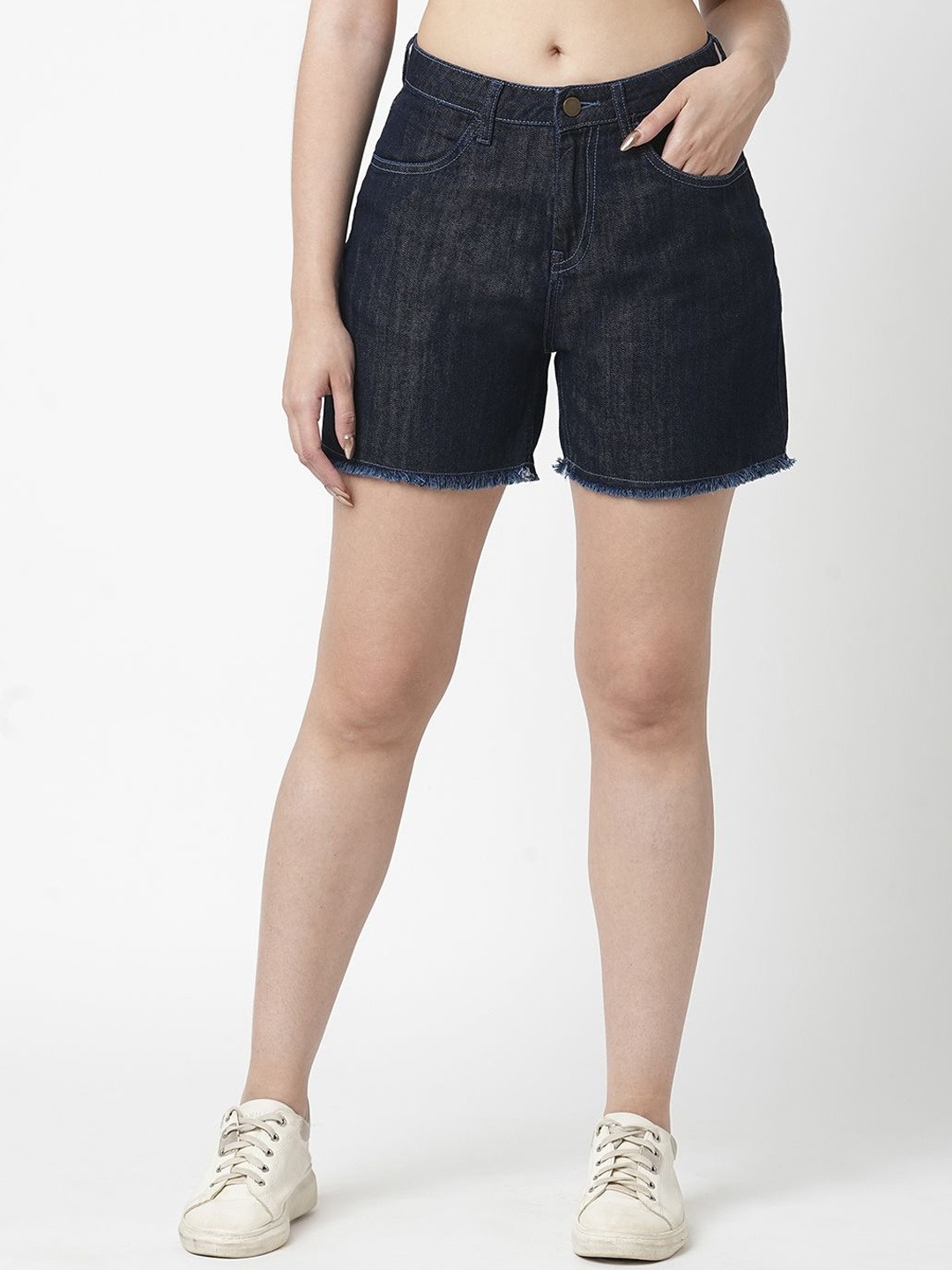 

Mast & Harbour Women Denim Shorts, Na