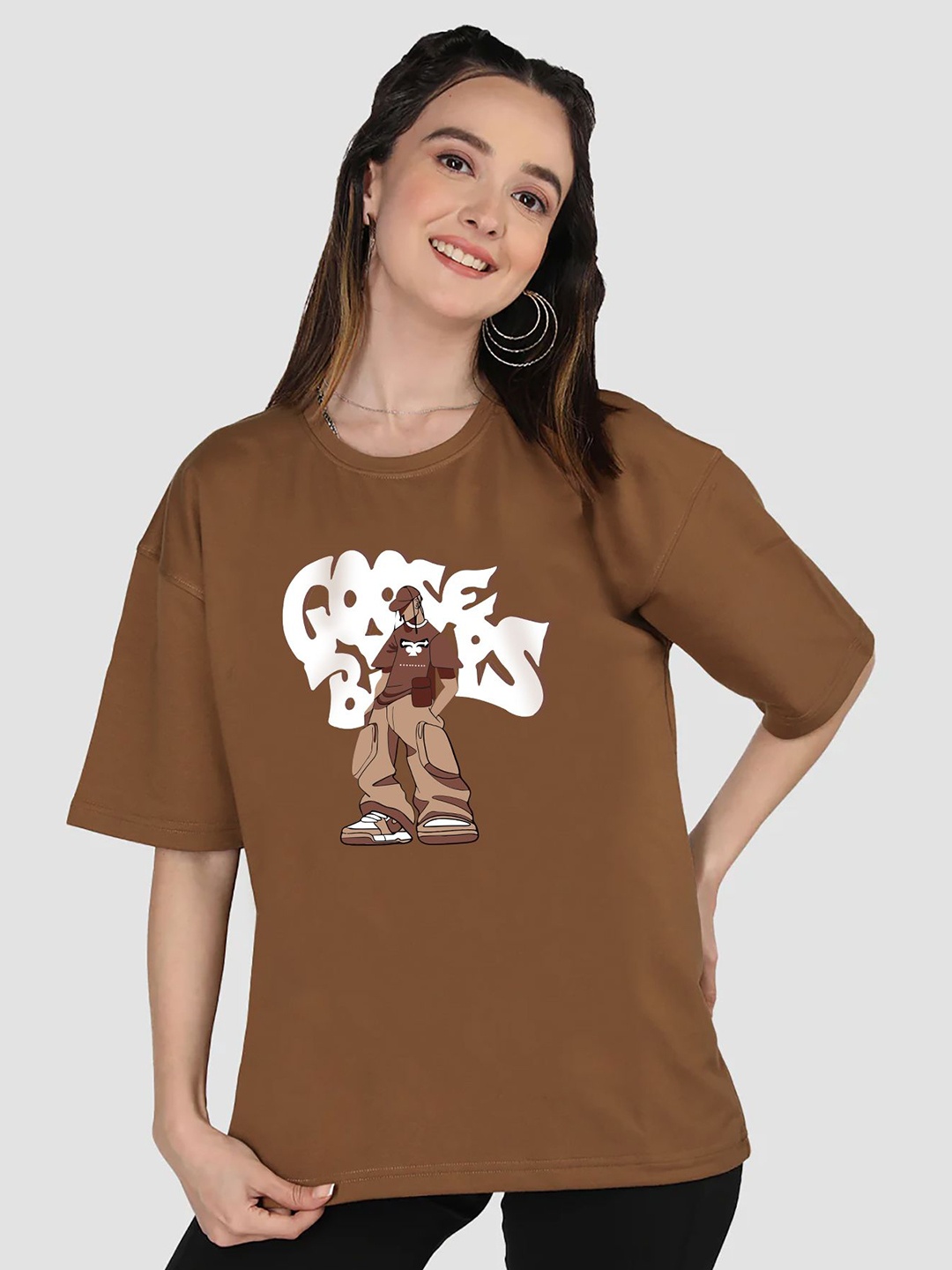 

MISCHIEF MONKEY Women Printed Applique T-shirt, Khaki