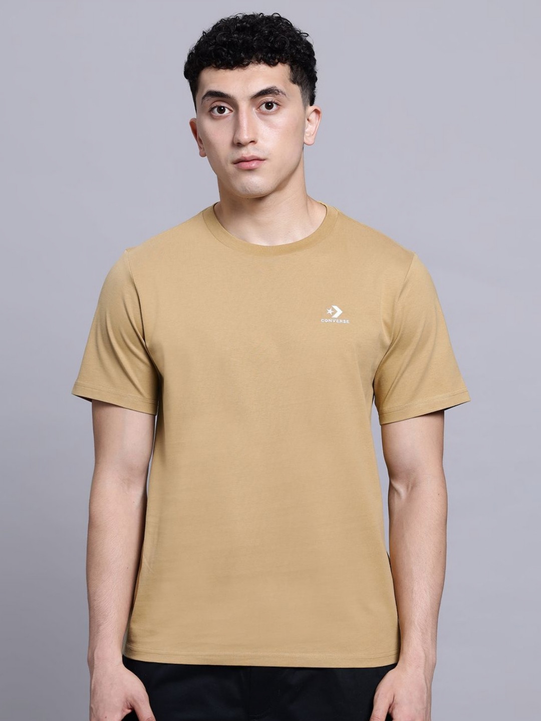 

Converse Unisex Go-To Embroidered Star Chevron Standard-Fit T-Shirt, Khaki
