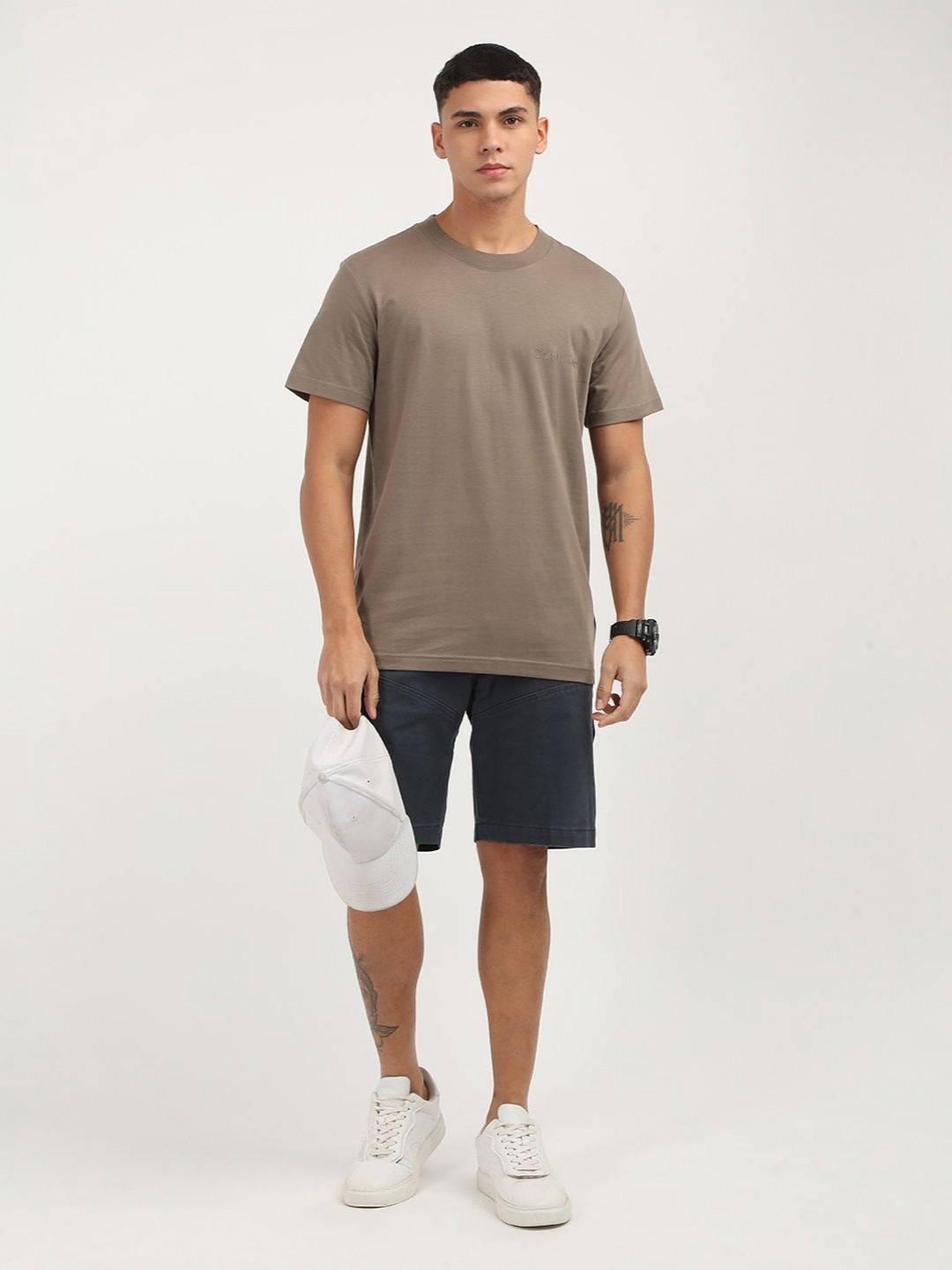 

Calvin Klein Jeans Men Pockets T-shirt, Brown