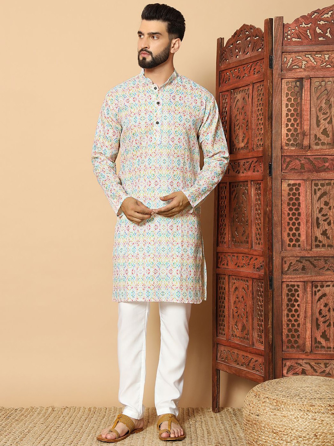 

FoxDX Ethnic Motifs Printed Mandarin Collar Pure Cotton Straight Kurta, White