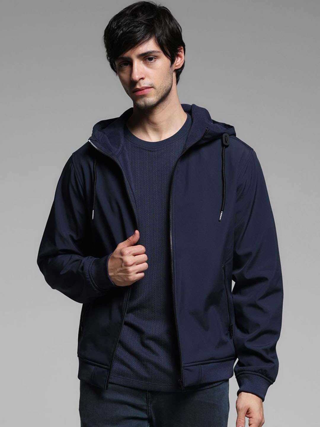 

Jack & Jones Men Geometric Checked Windcheater Crop Sporty Jacket with Patchwork, Navy blue