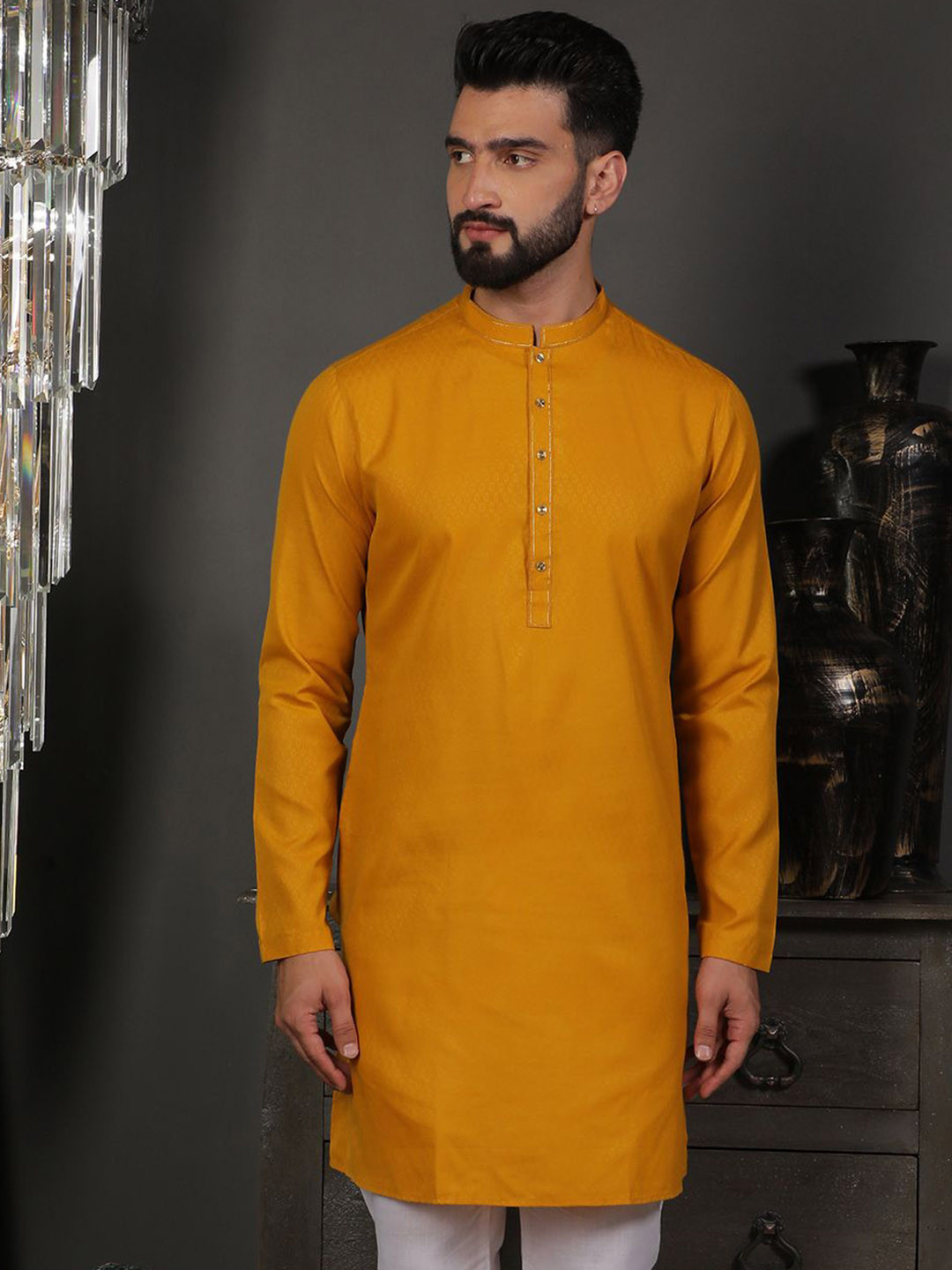 

DEYANN Geometric Woven Design Mandarin Collar Jacquard Weave Straight Kurta, Yellow