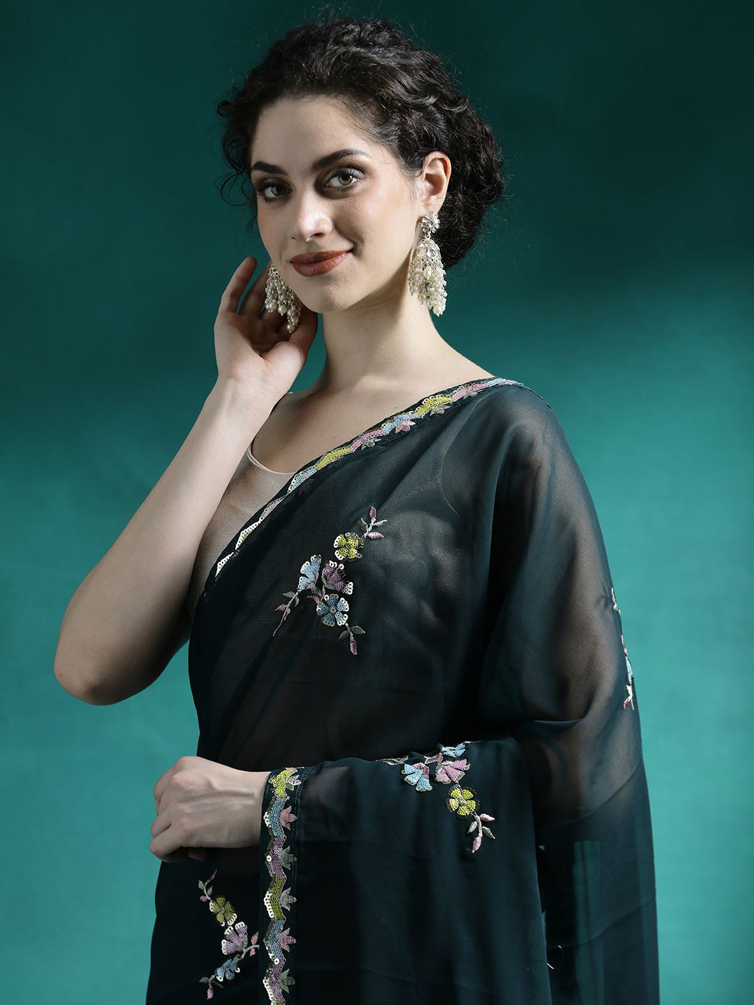 

Sangria Floral Embroidered Saree With Unstitched Blouse Piece, Teal