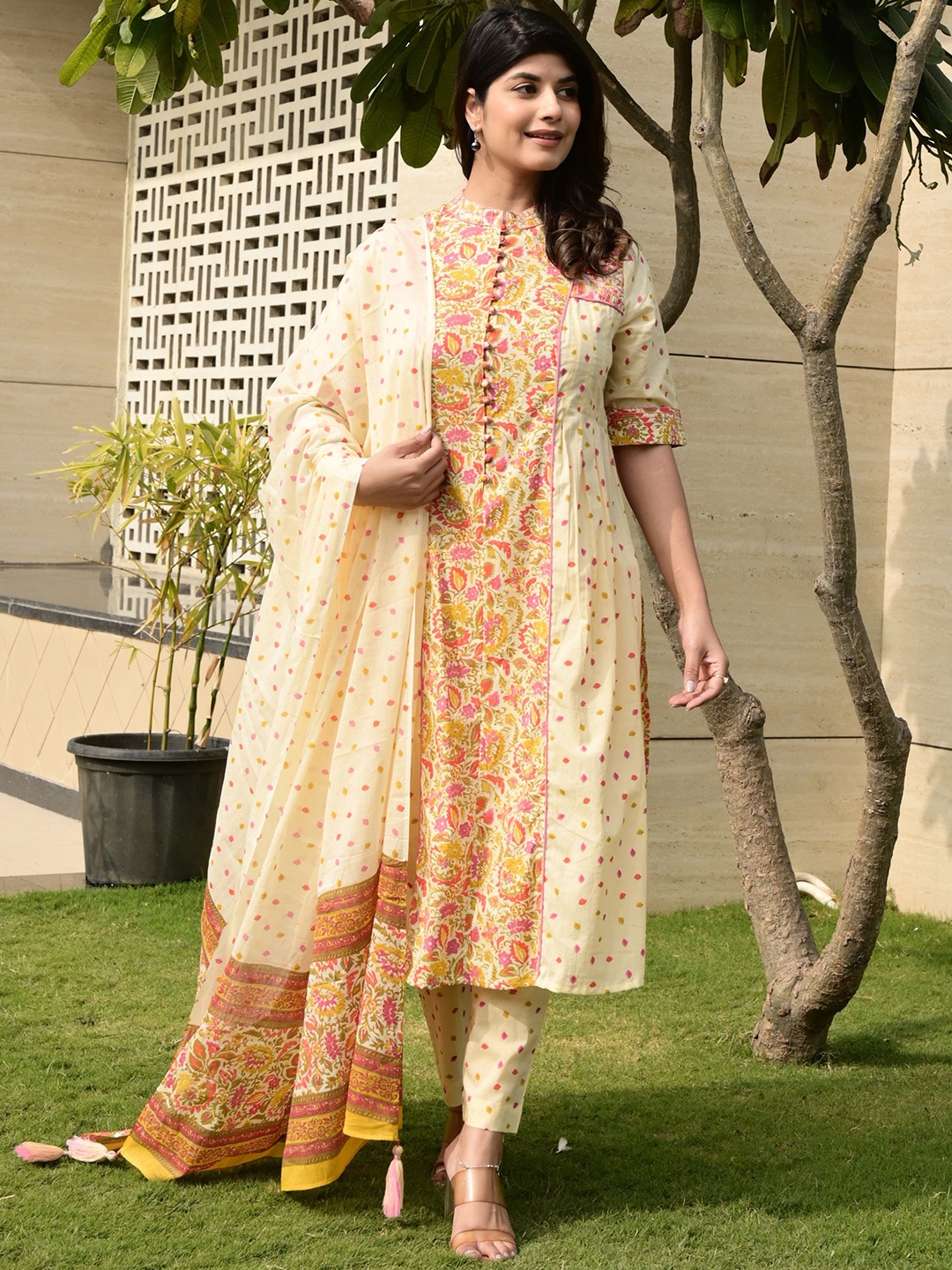 

FUBAR Floral Printed Pure Cotton Kurta With Pyjamas & Dupatta, Beige