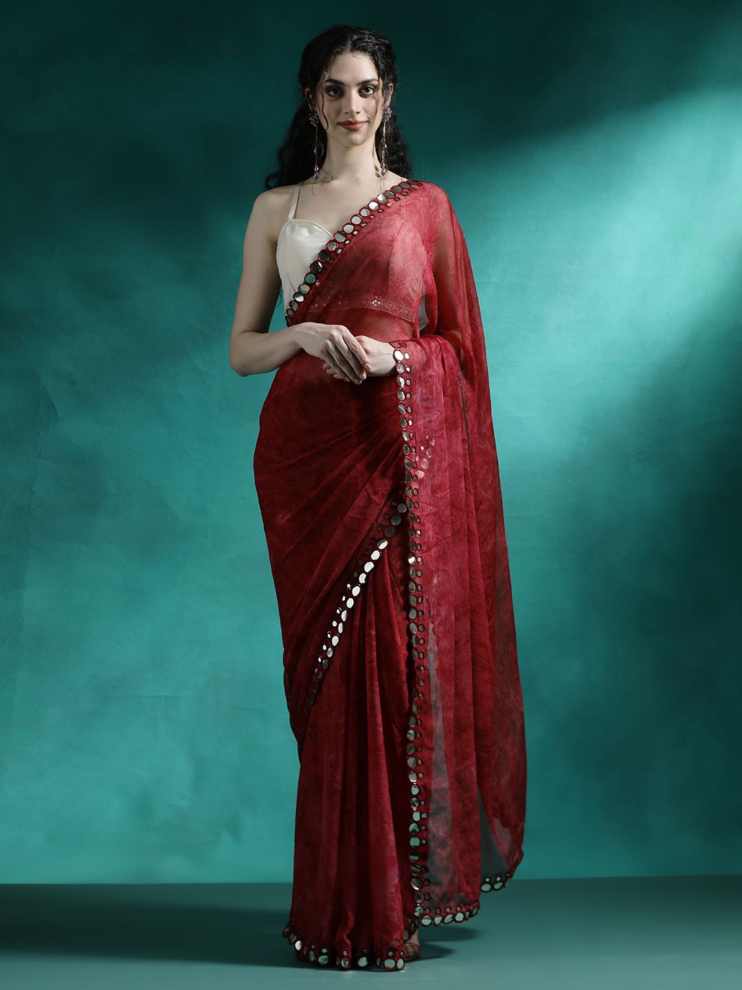 

Sangria Printed With Embellished Border Saree, Maroon