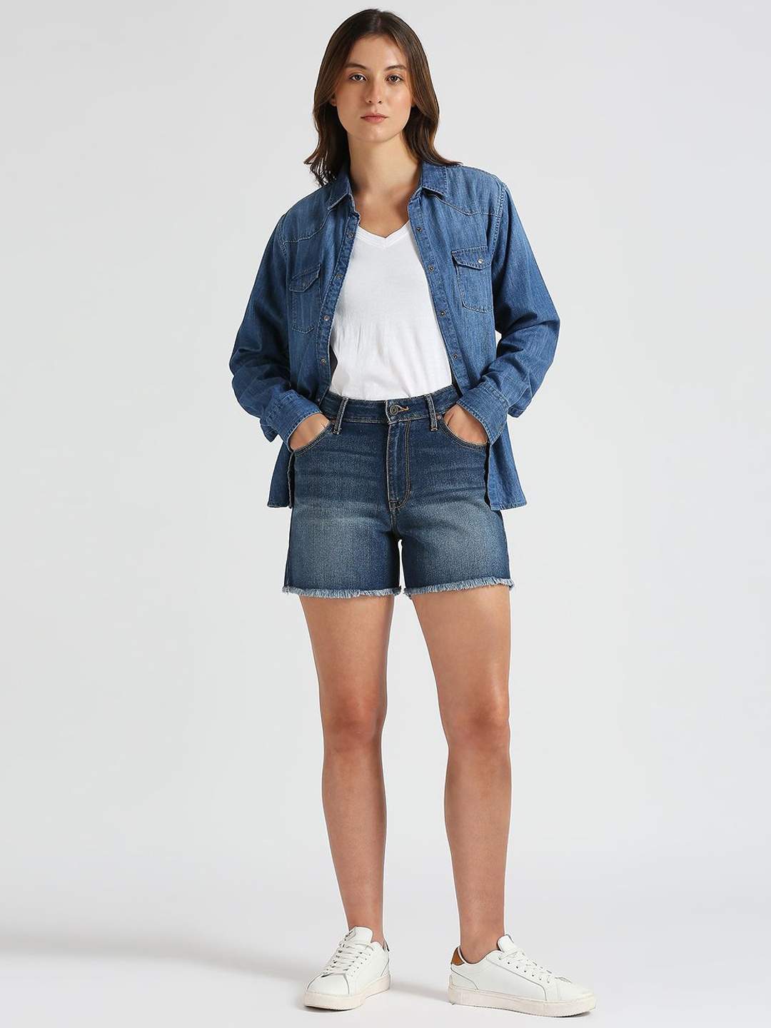 

Pepe Jeans Women Washed High-Rise Denim Shorts, Blue