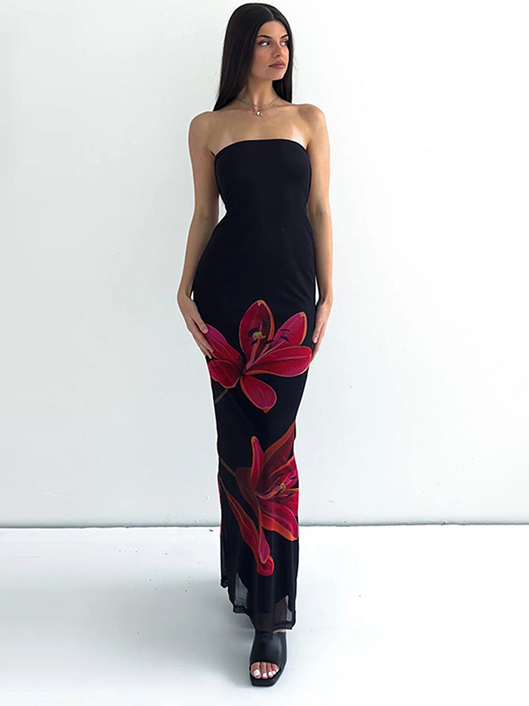 

LULU & SKY Women Floral Print Maxi Dress, Black