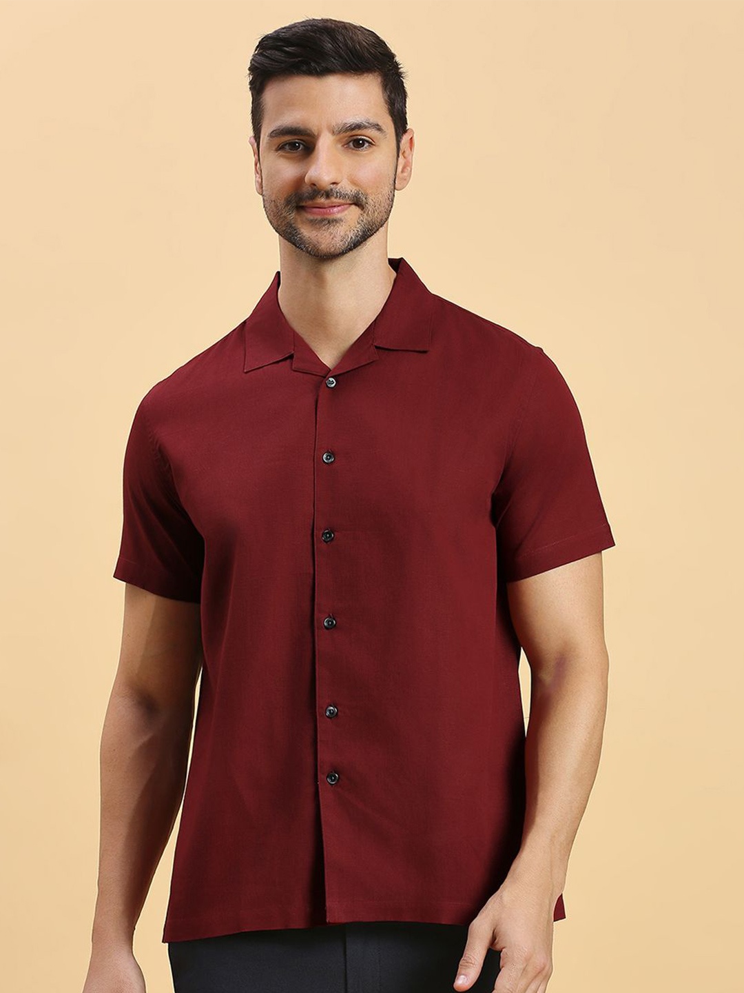 

JAPS Men Classic Solid Casual Shirt, Maroon