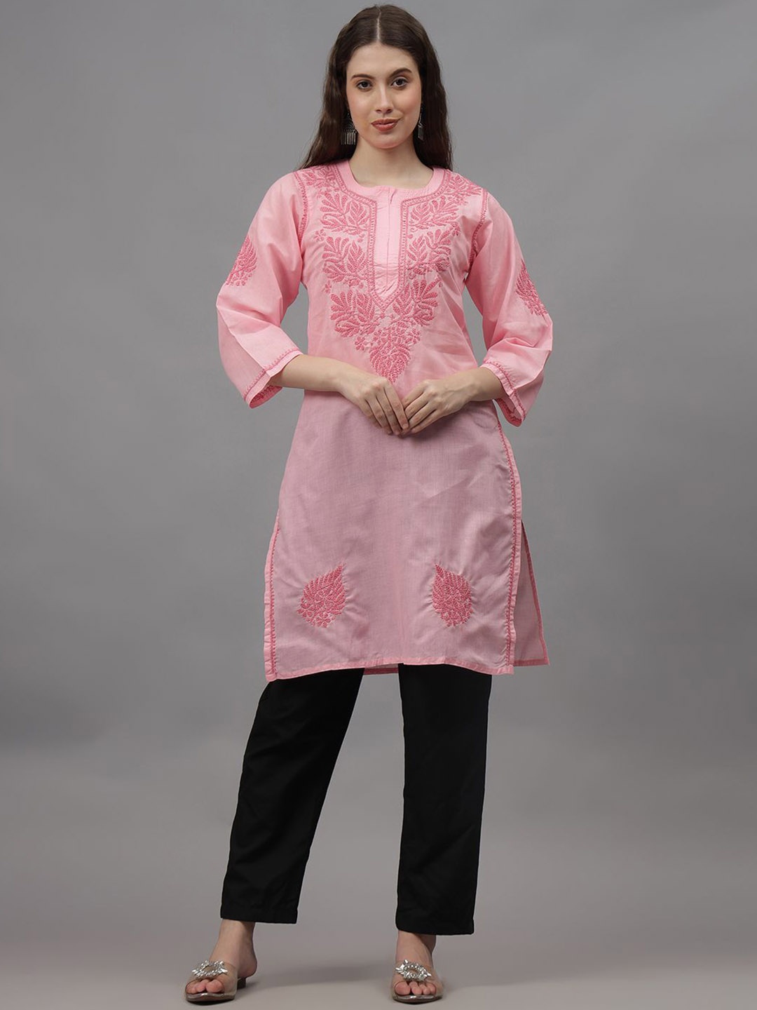 

Seva Chikan Ethnic Motifs Embroidered Chikankari Straight Kurta, Pink