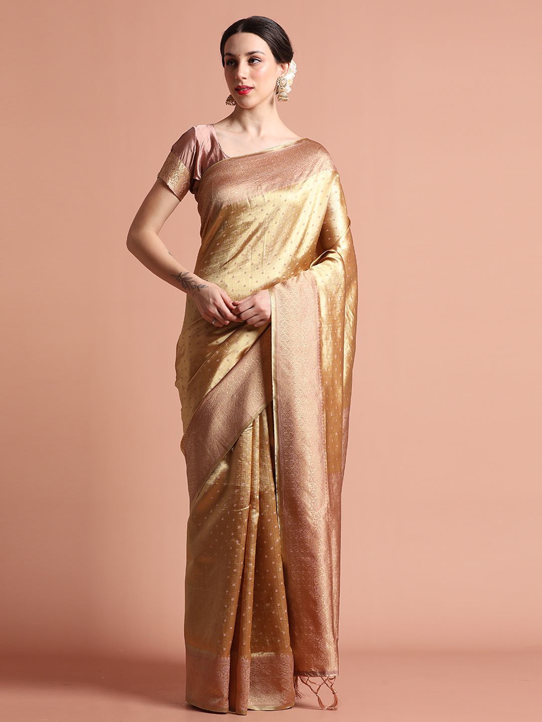 

Jaipur Kurti Silk Banarasi Zari Woven Party Wear Saree, Peach