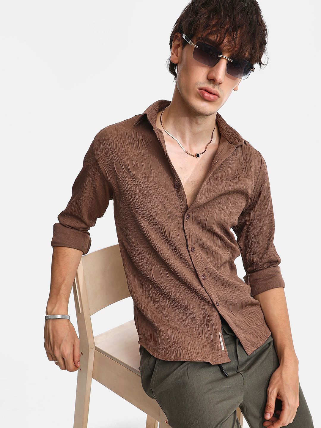 

Campus Sutra Men Comfort Spread Collar Textured Casual Shirt, Brown