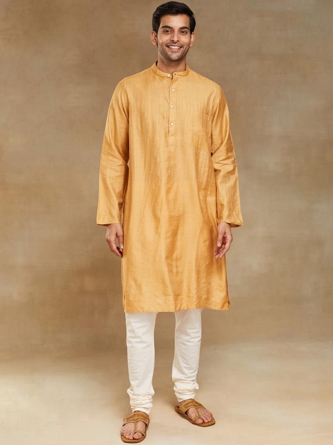 

Fabindia Striped Mandarin Collar Straight Kurta, Mustard