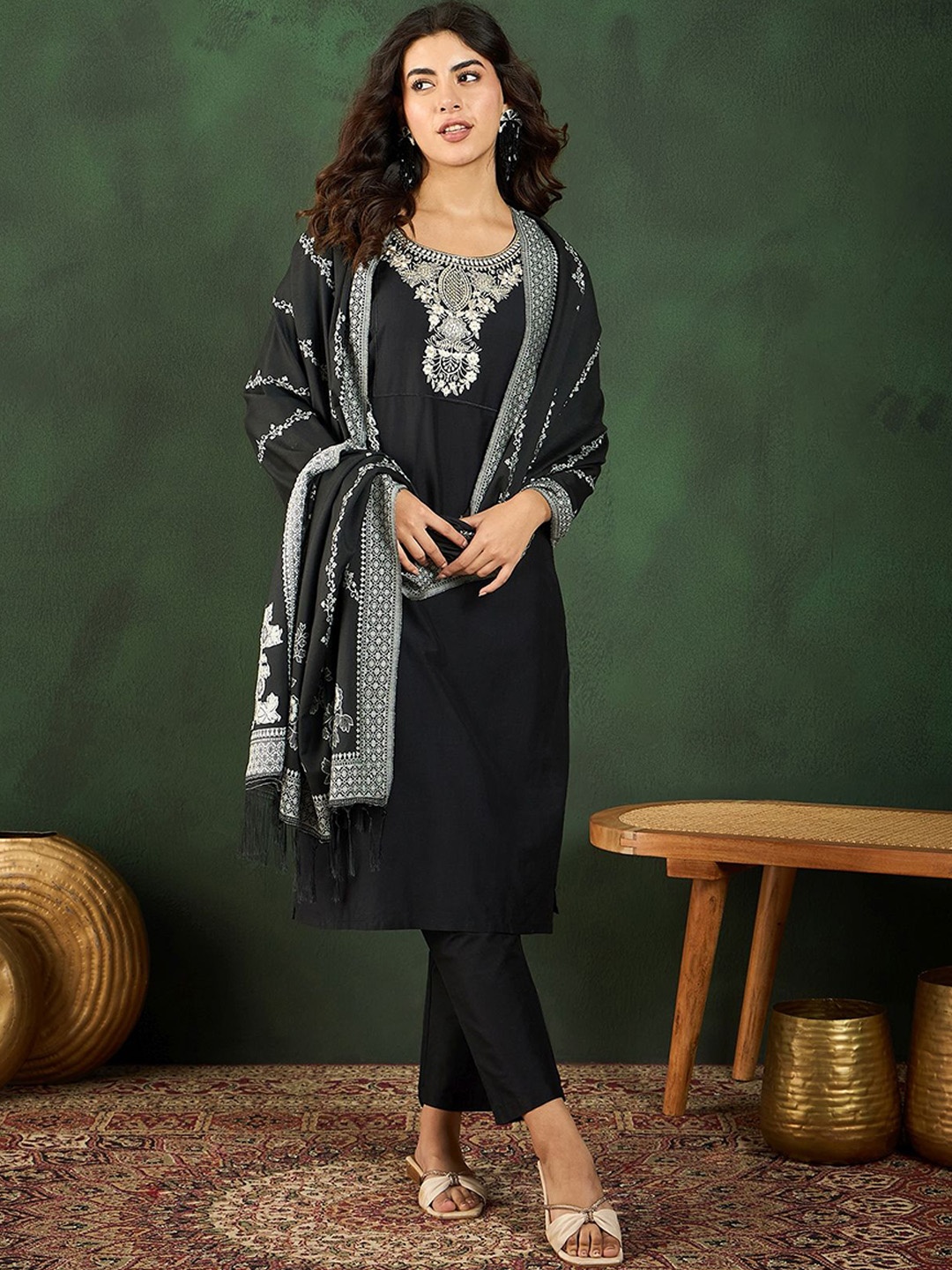 

Sangria Floral Yoke Design Thread Work Straight Kurta & Trousers with Dupatta, Black