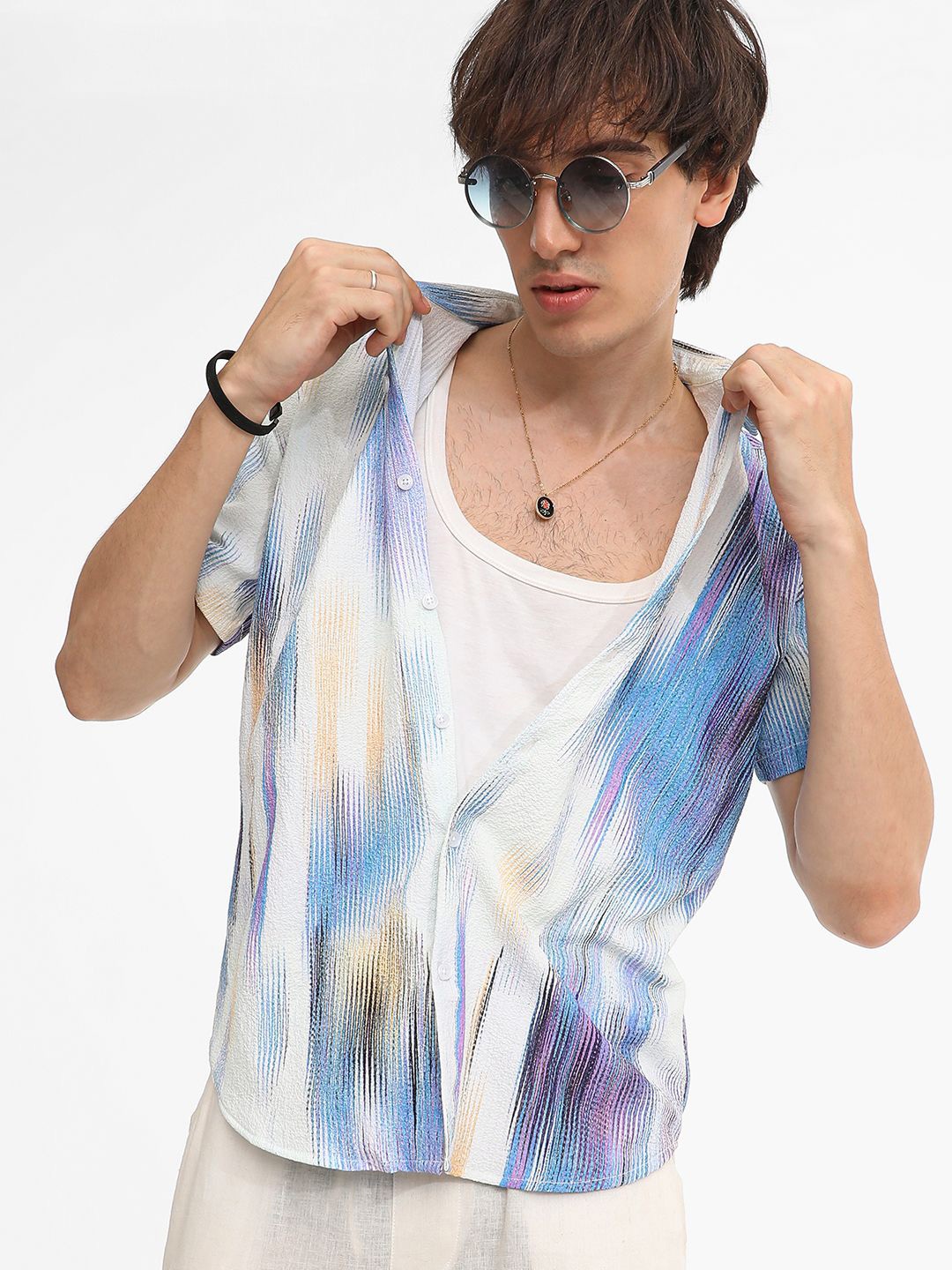 

Campus Sutra Men Comfort Spread Collar Abstract Printed Oversized Casual Shirt, Multi