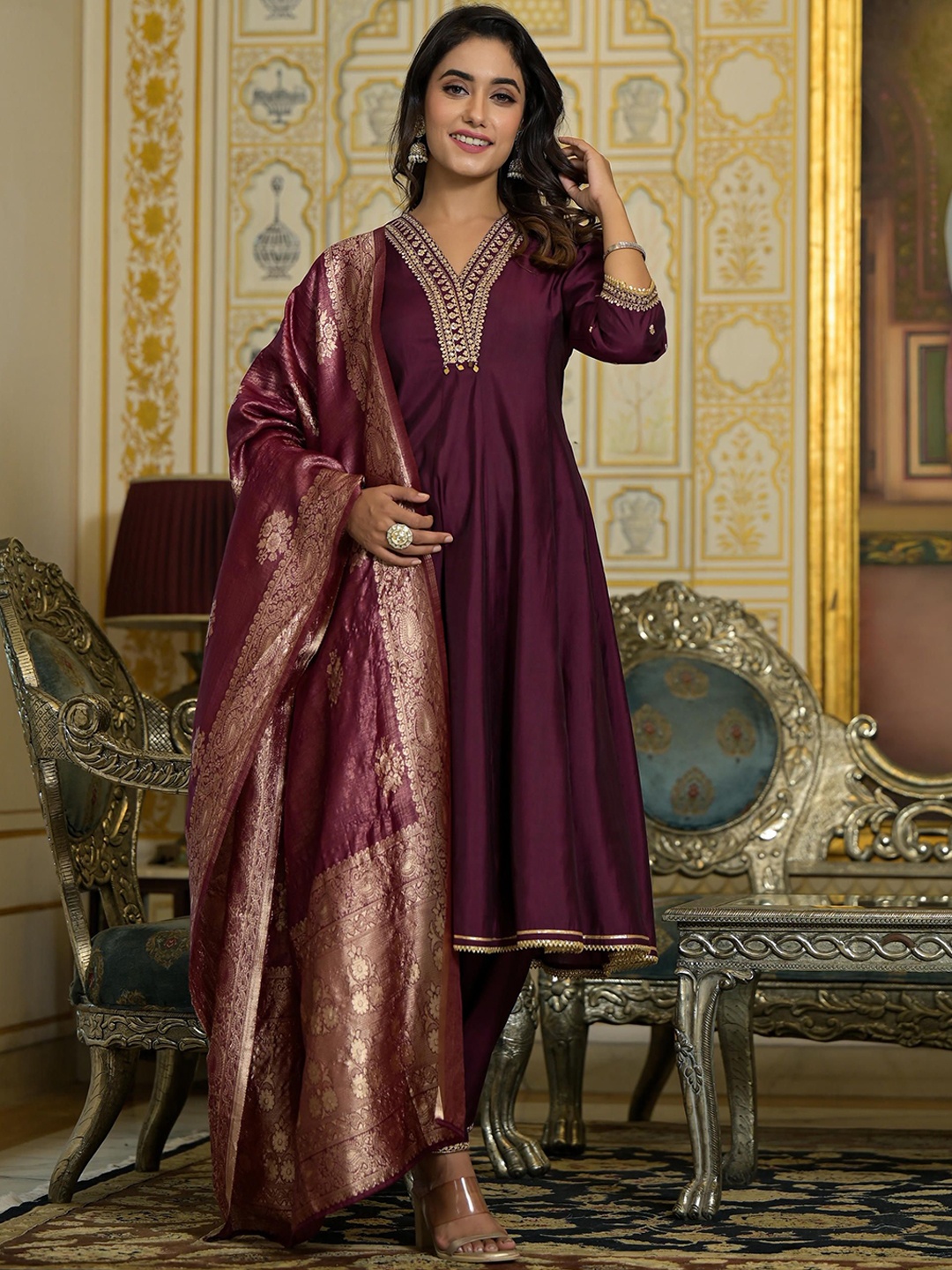 

Juniper Floral Embroidered V-Neck A-Line Kurta With Trousers & Dupatta, Maroon