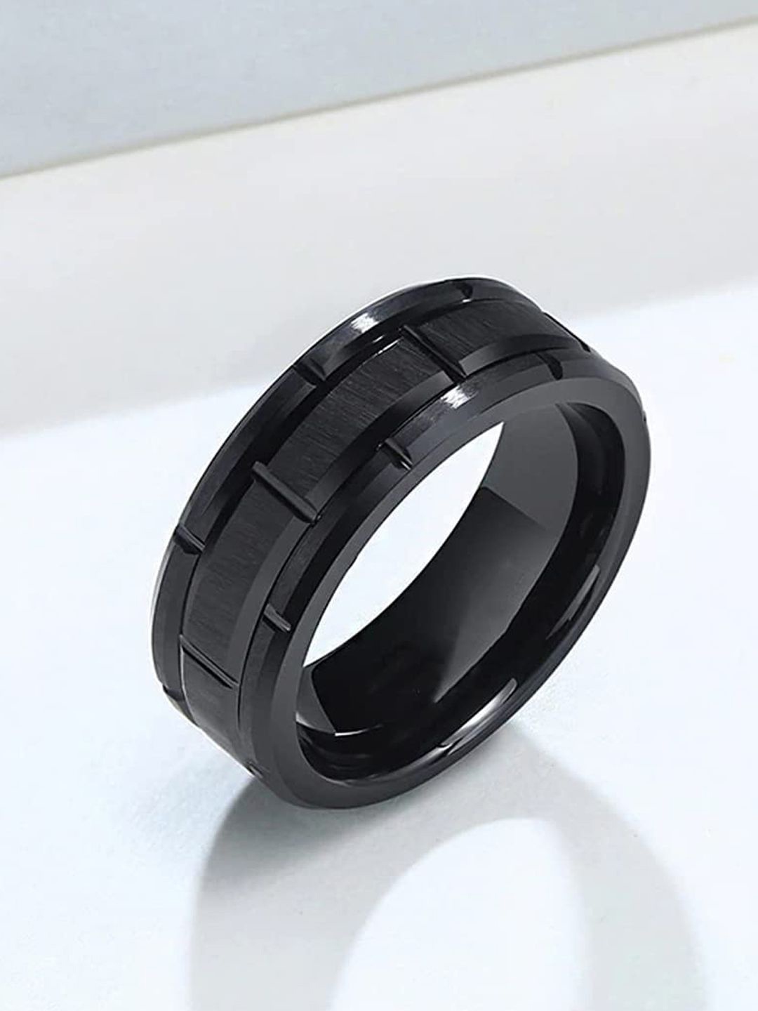 

fabula Stainless Steel Brick Pattern Band Finger Ring, Black