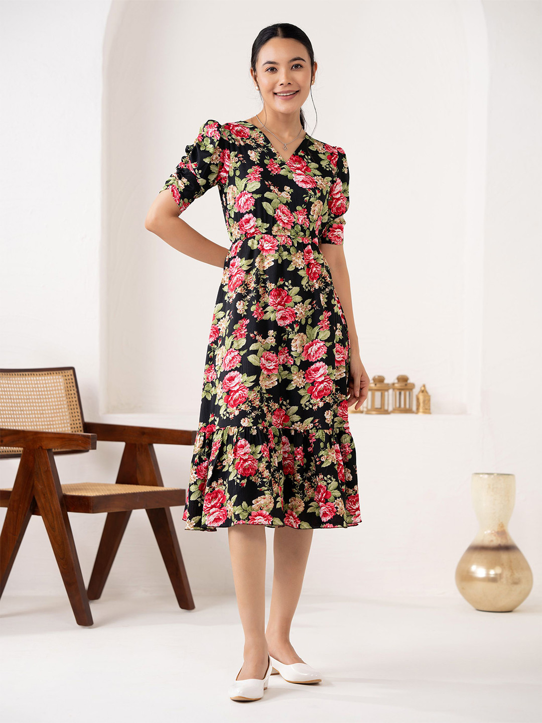

AASK Women Floral Printed Puff Sleeve Fit & Flare Dress, Black