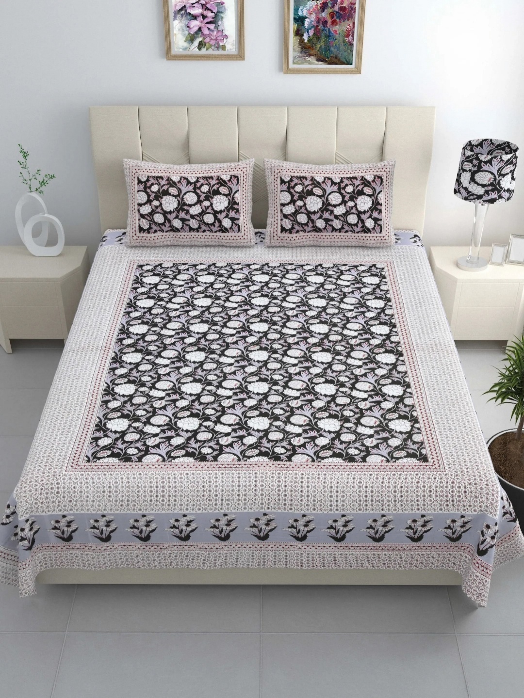 

LIVING ROOTS Black & White Floral Cotton 210 TC King Bedsheet with 2 Pillow Covers