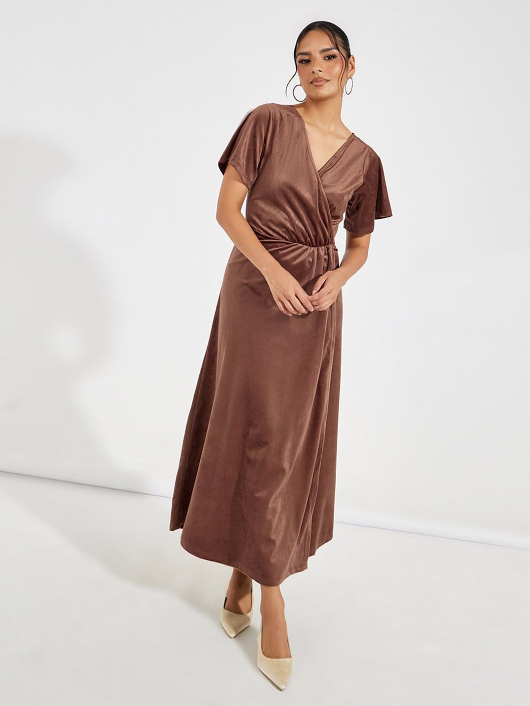 

Styli Women Short Sleeves Wrap Maxi Dress, Brown