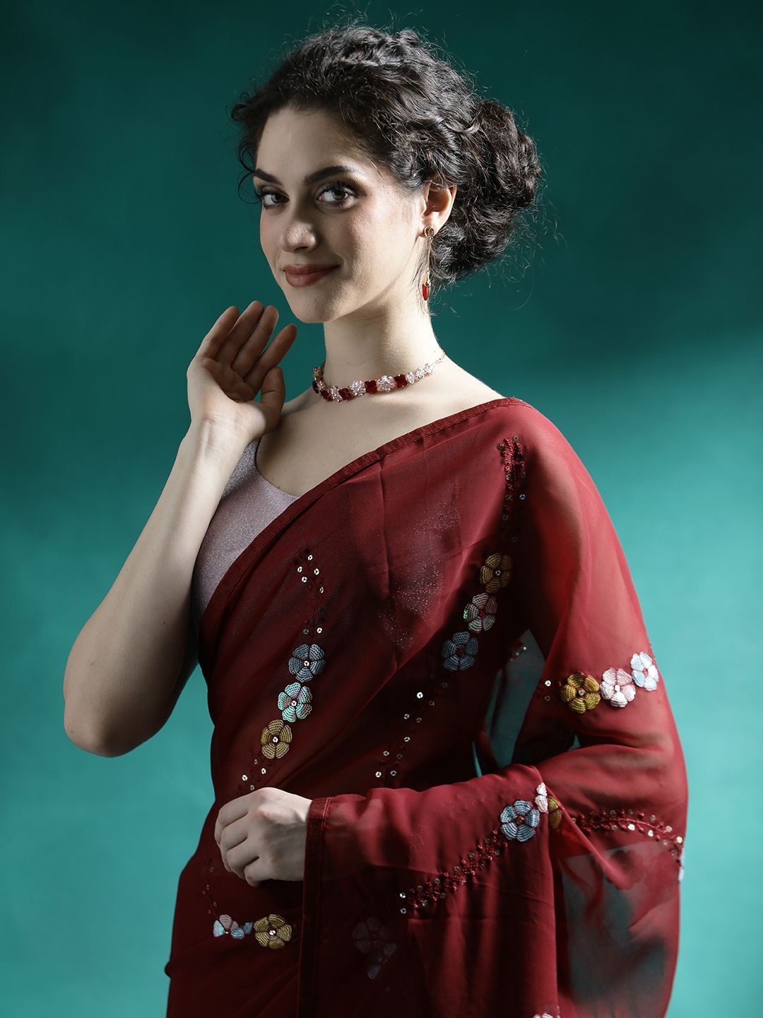 

Sangria Floral Embroidered Saree With Unstitched Blouse Piece, Maroon