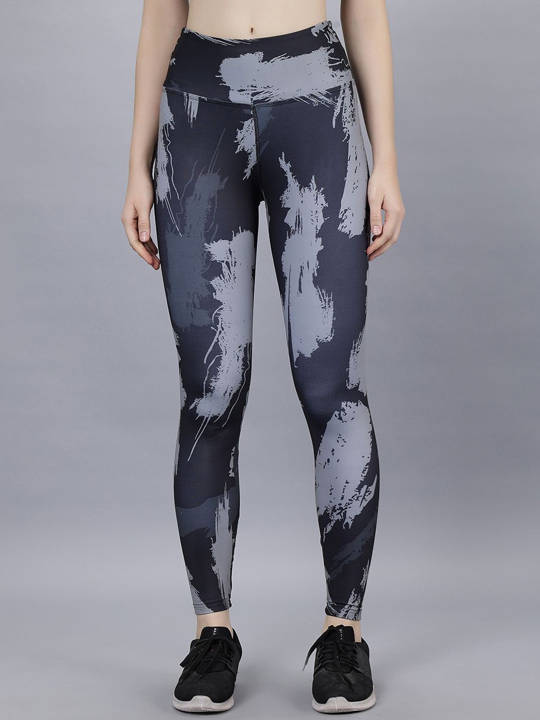 

WOMINK Women Printed Ankle-Length Gym Tights, Black