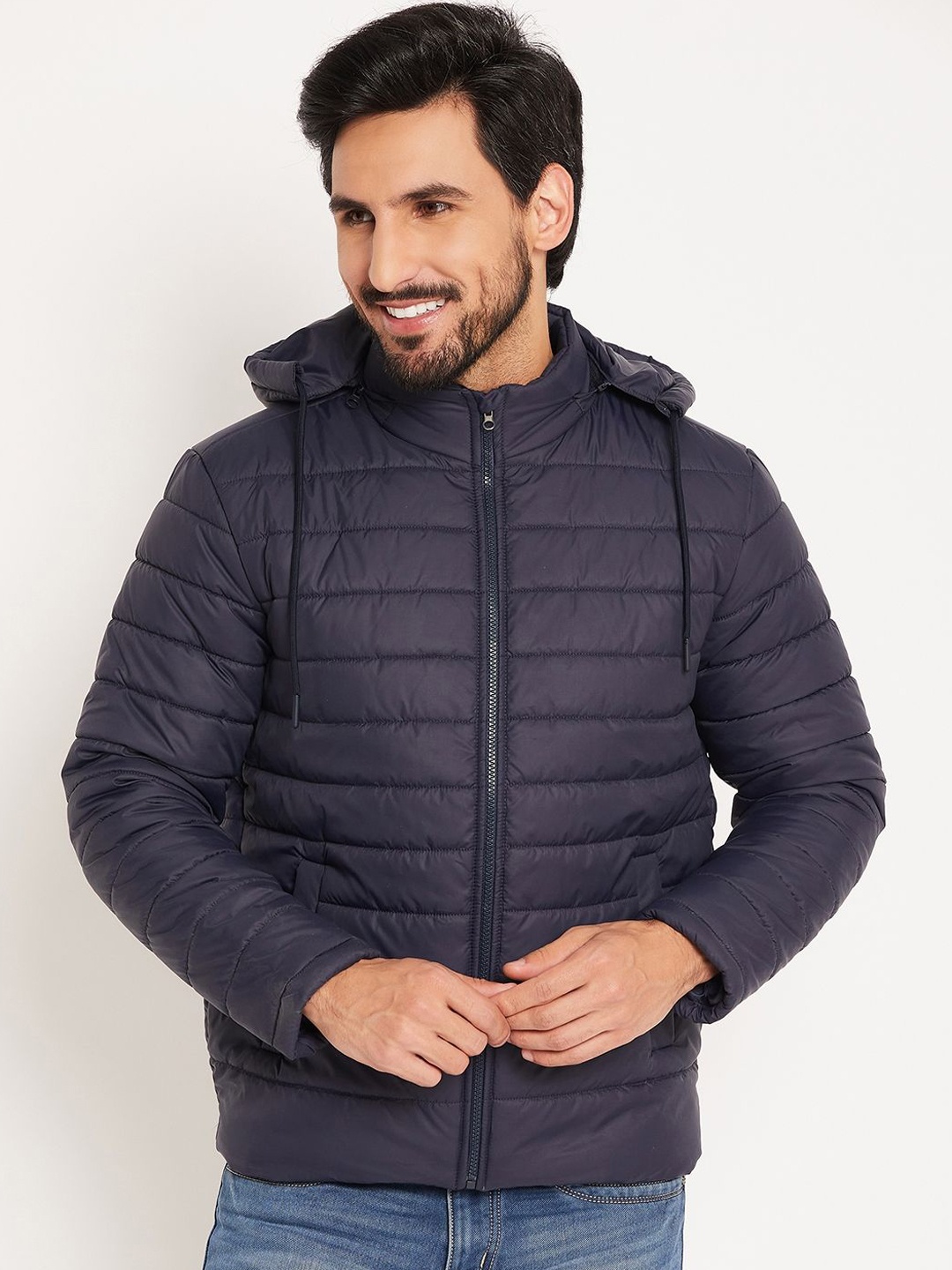 

VERO AMORE Men Solid Hooded Quilted Jacket, Navy blue