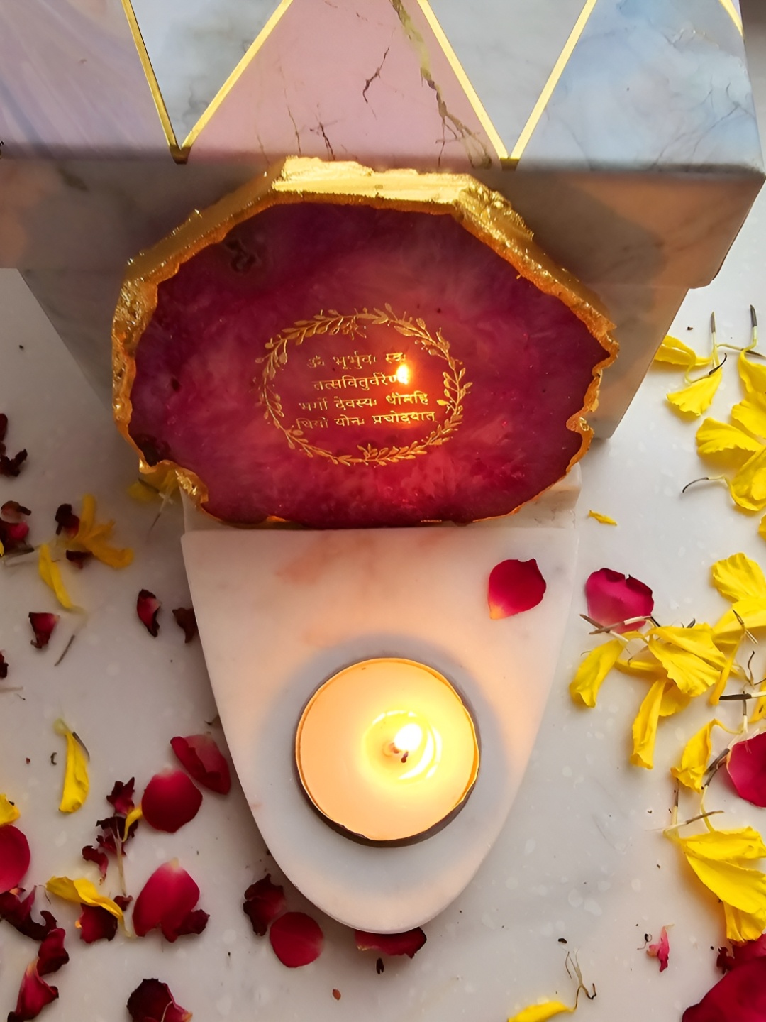 

HOMEARTE White & Pink Marble Candle Holder