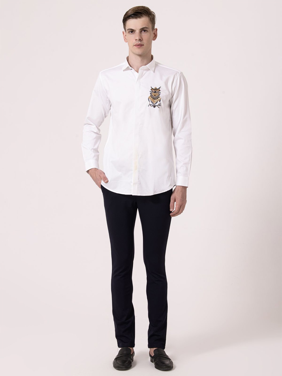 

Albion By CnM Men Spread Collar Graphic Printed Casual Shirt, White
