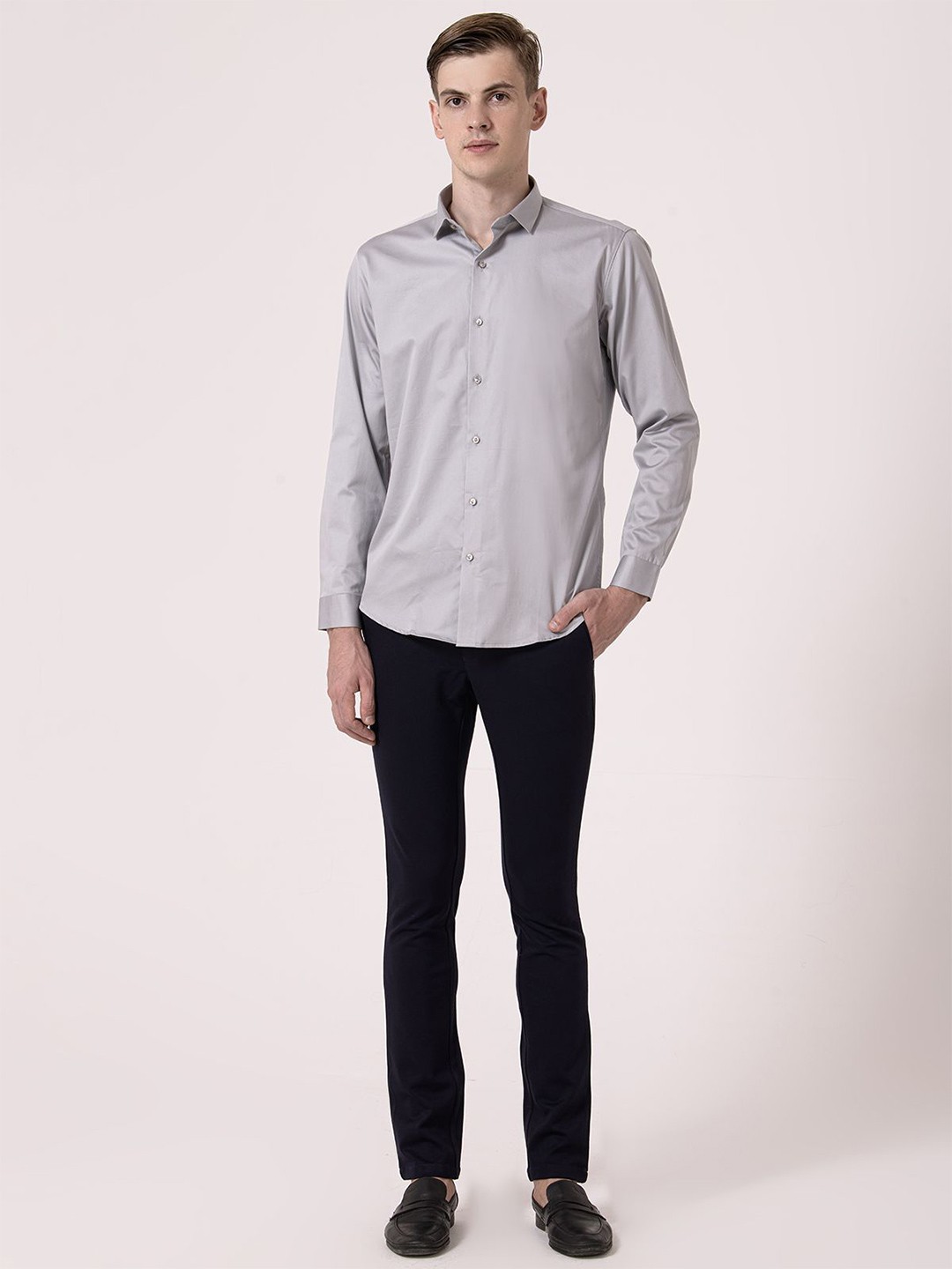 

Albion By CnM Men Spread Collar Solid Casual Shirt, Grey