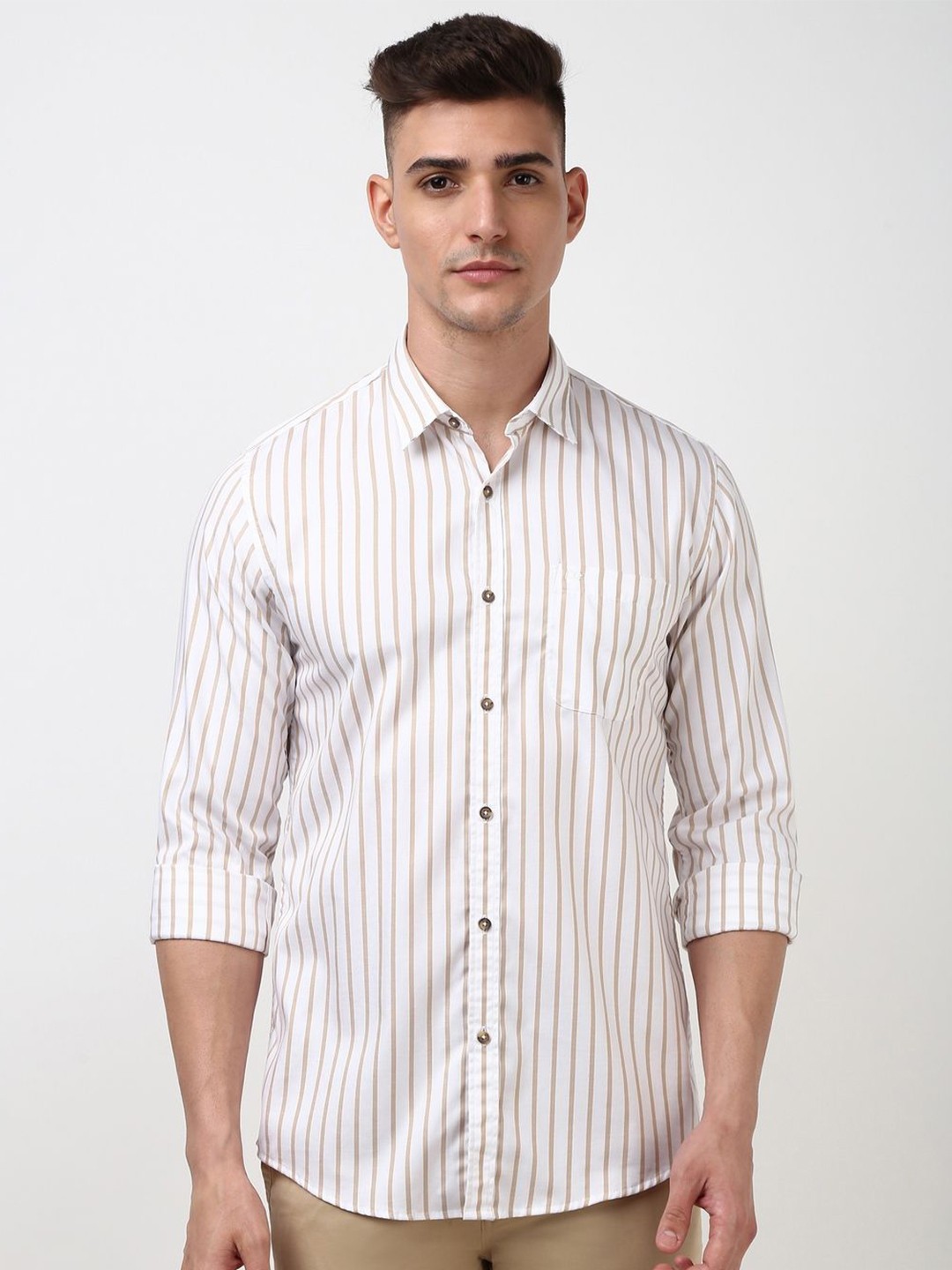 

Peter England Casuals Men Slim Fit Opaque Striped Casual Shirt, White