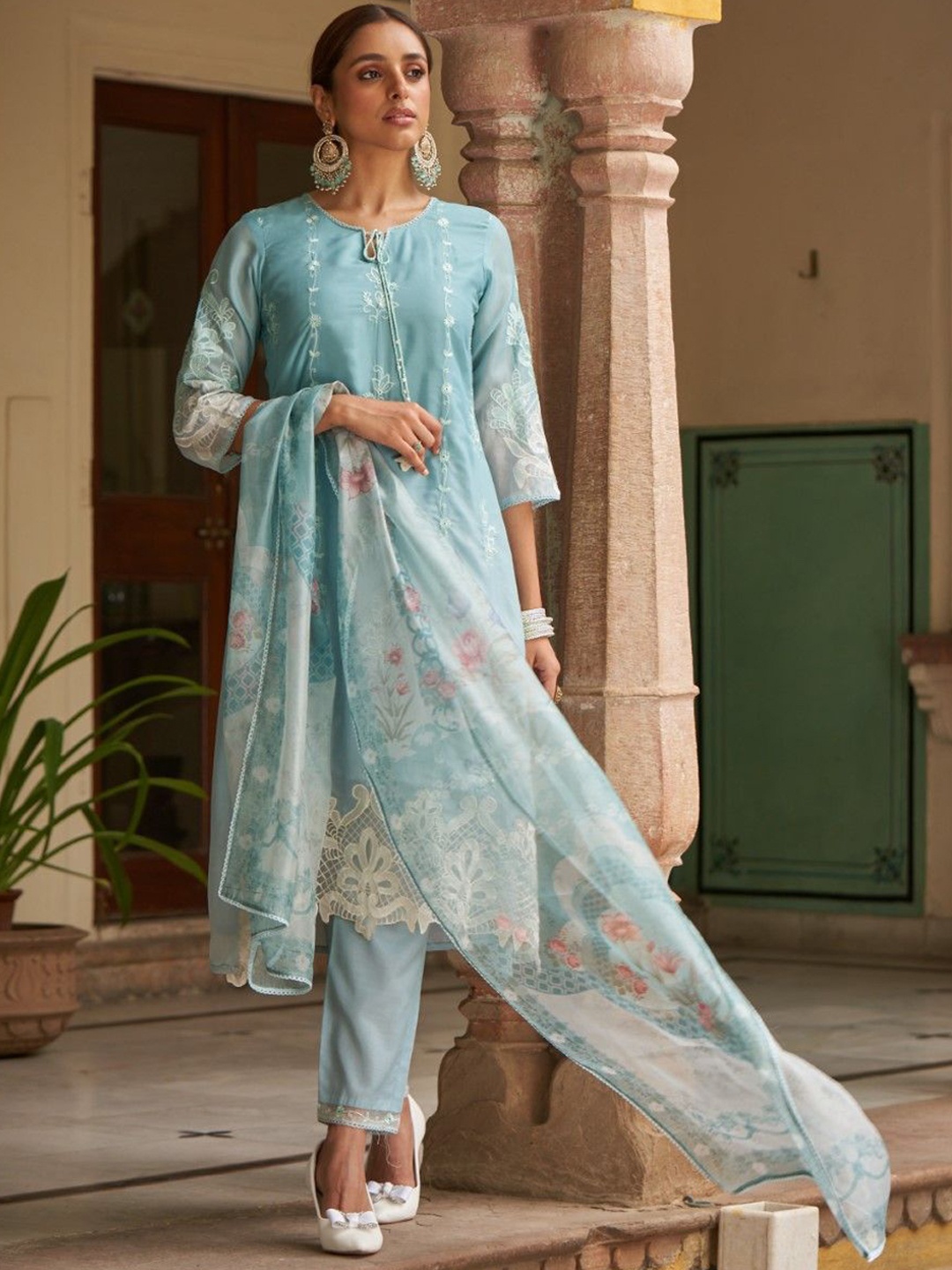 

AUTUMN LANE Floral Embroidered Straight Kurta With Trouser & Dupatta, Blue