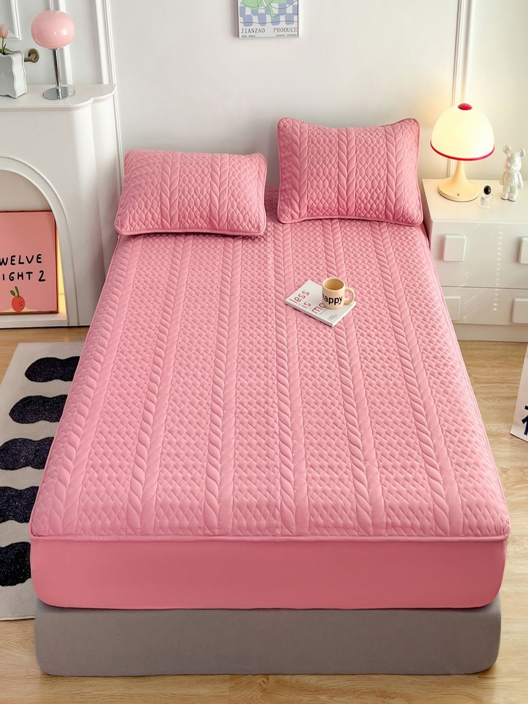 

JC HOME Pink Geometric 150 TC Fitted King Bedsheet with 2 Pillow Covers