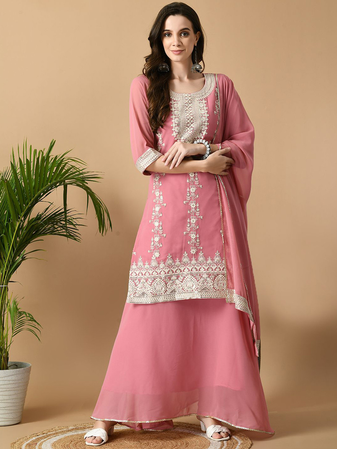 

Sangria Floral Embroidered Thread Work Kurta with Skirt & Dupatta, Pink