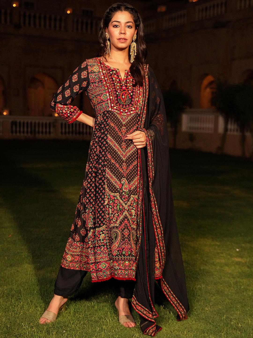 

Juniper Ethnic Motifs Printed Notch Neck Thread Work A-Line Kurta With Trousers & Dupatta, Black