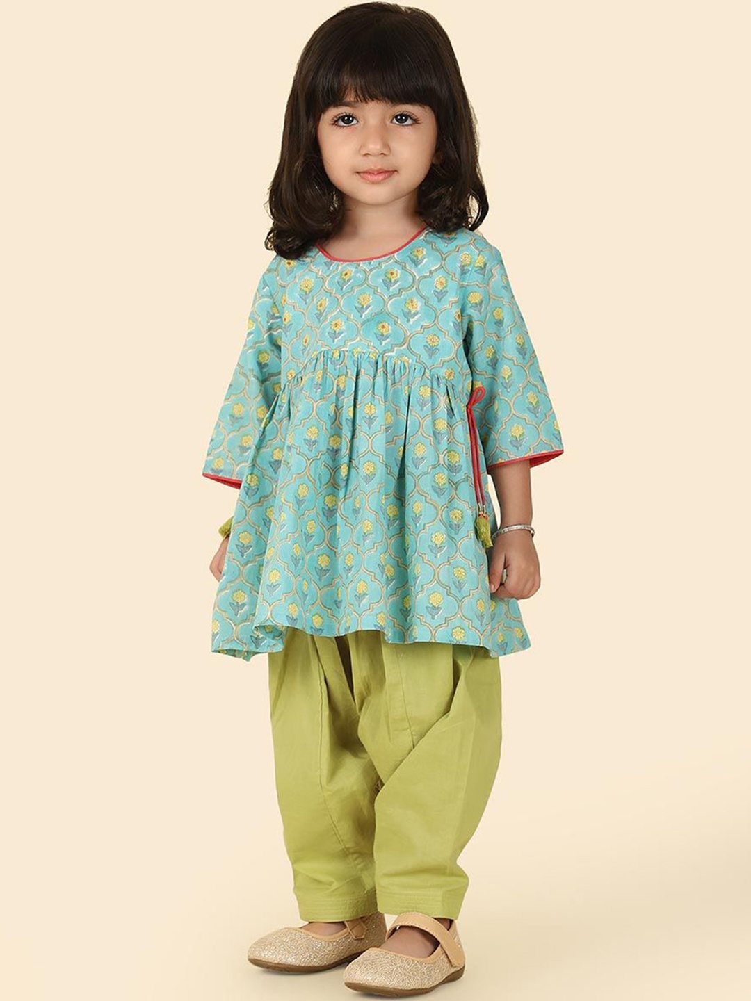 

Fabindia Girls Floral Printed Empire Pure Cotton A-Line Kurta with Salwar, Teal