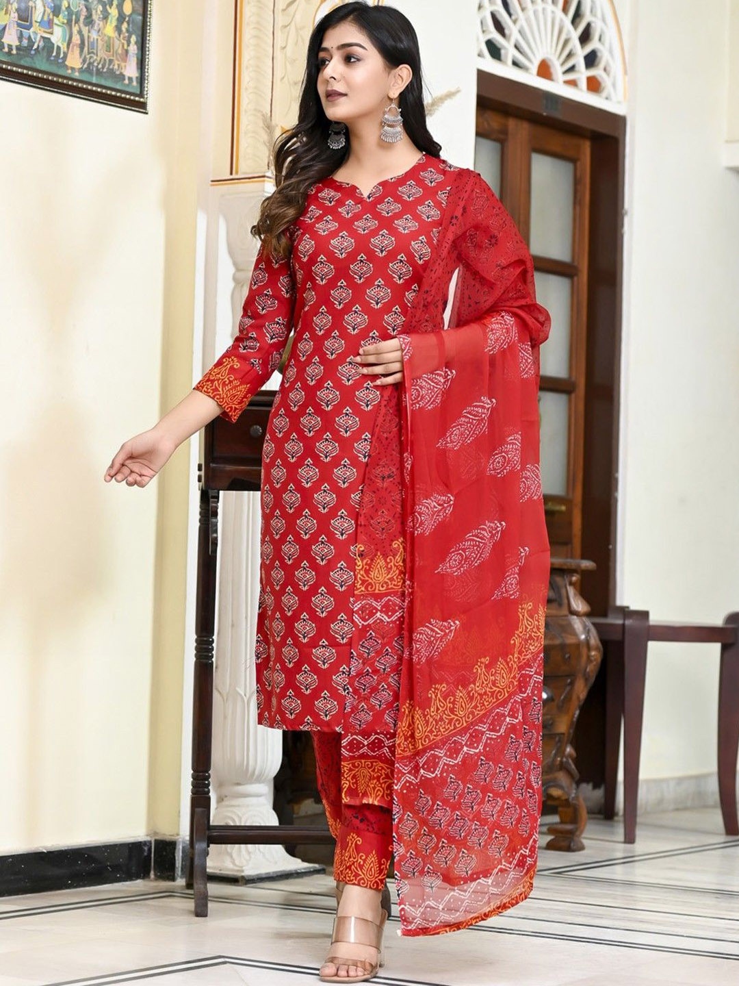 

Anni Designer Ethnic Motifs Printed Straight Kurta With Trousers & Dupatta, Maroon