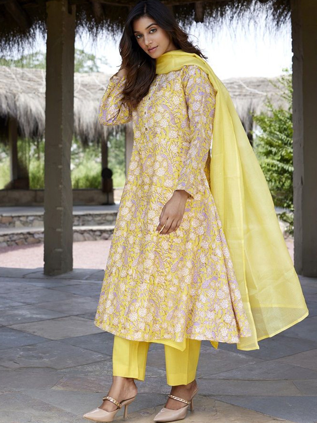 

JAIPURRANG Floral Printed Chanderi Silk Kurta, Yellow