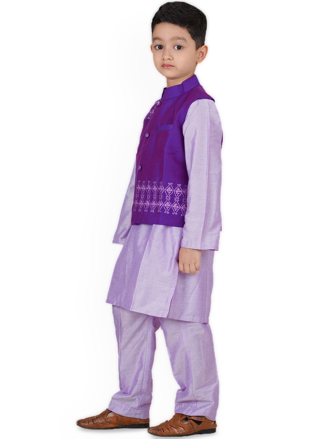 

Kiddorama Boys Band Collar Straight Kurta with Pyjamas & Nehru jacket, Purple