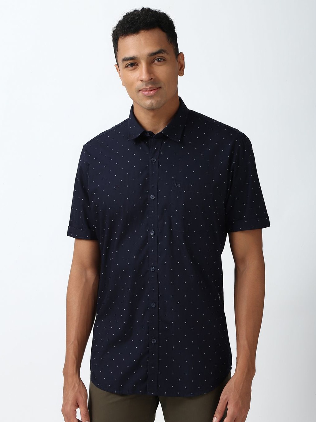 

Peter England Casuals Men Slim Fit Opaque Printed Casual Shirt, Navy blue